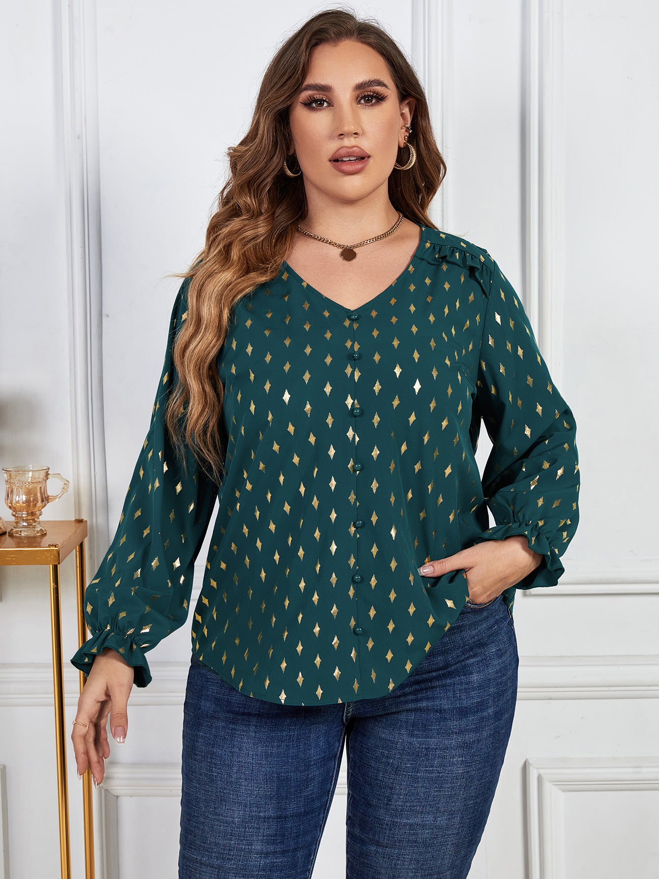 Plus Size Loose V neck Printed Long-Sleeved Top